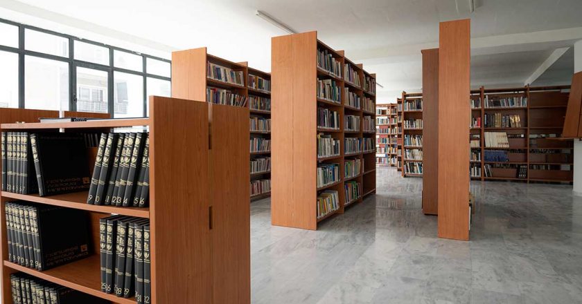 Ίλιον: Σε νέο κτήριο επαναλειτουργεί η Κεντρική Βιβλιοθήκη του Δήμου