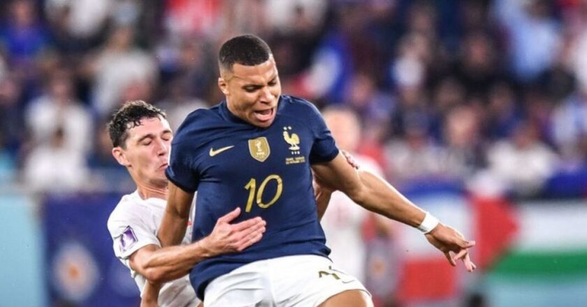 Η Γαλλία νίκησε 2-1 την Δανία και πήγε στους «16» του Μουντιάλ
