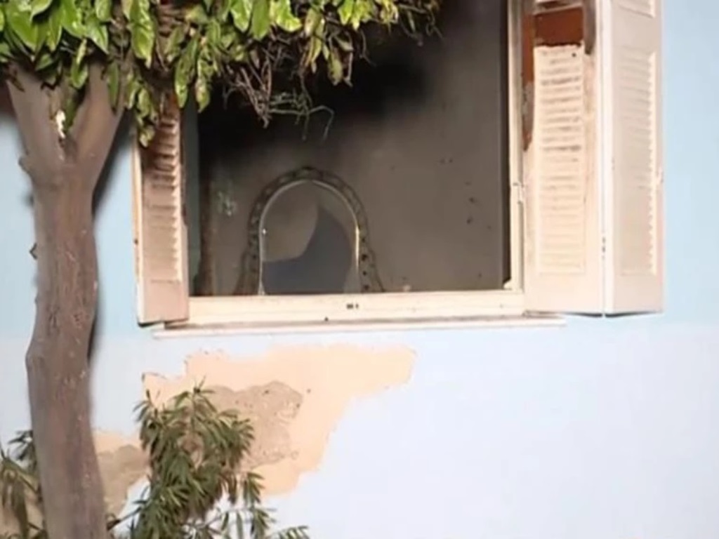 Φωτιά σε διαμέρισμα στο Περιστέρι στο νοσοκομείο ένας άνδρας